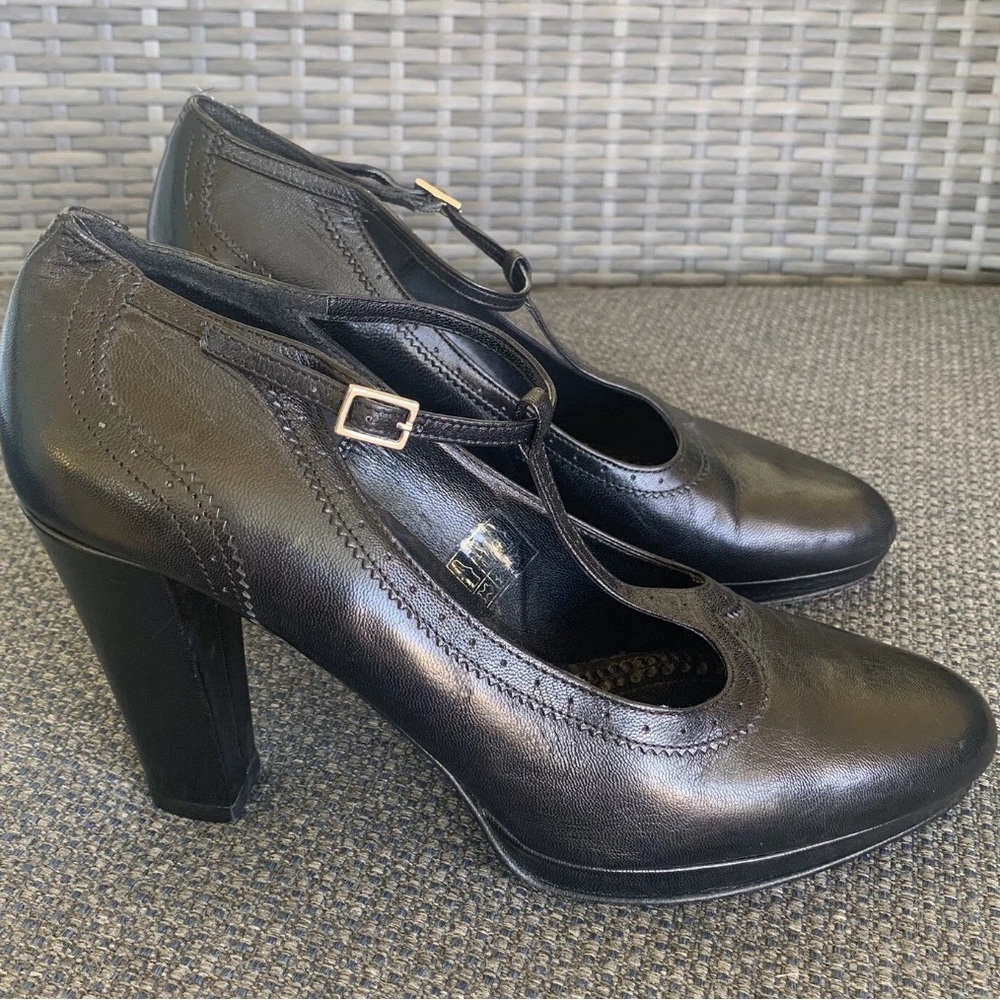 Brooks Brothers Black Leather Heels - Picture 3 of 10
